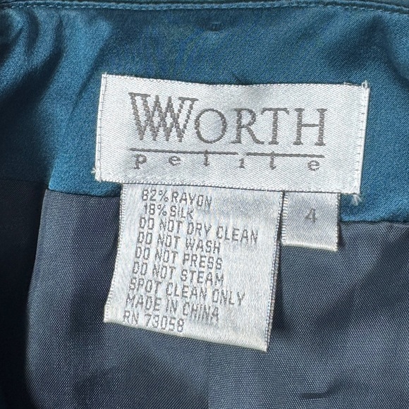 Vintage Worth Silk Blend Dark Teal Velvet Embroidered Celestial Blazer Size 4P - Picture 17 of 17